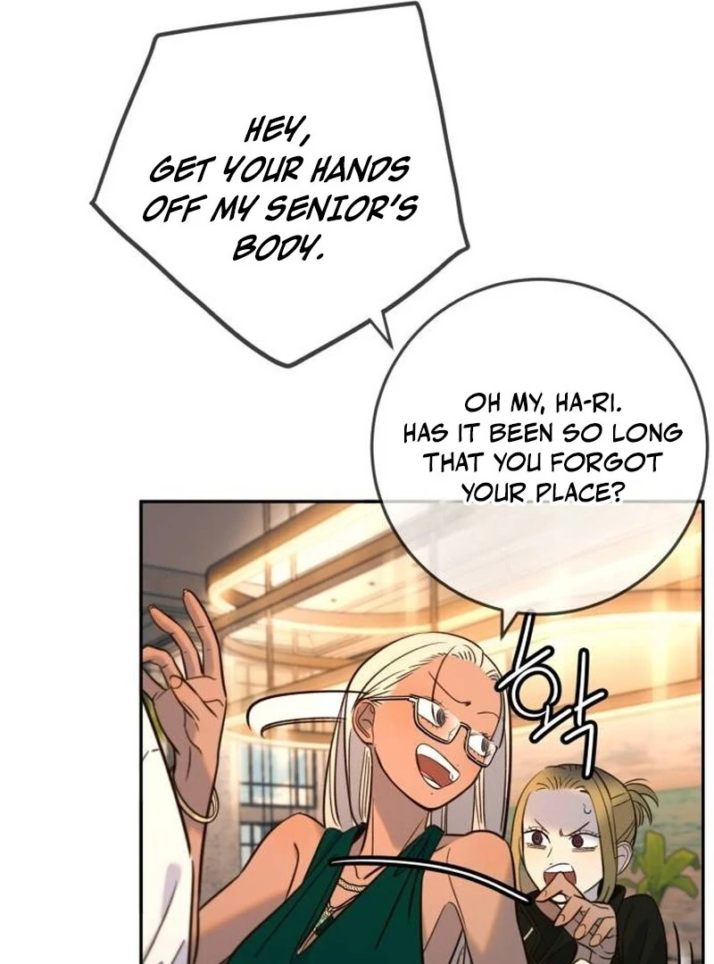 Read Everyone Loves Her Manga Online