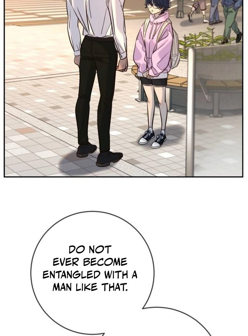 Read Everyone Loves Her Manga Online