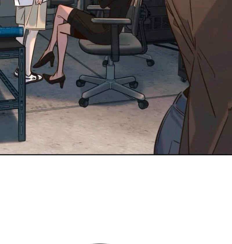 Read Everyone Loves Her Manga Online